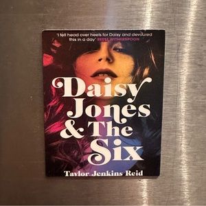 Daisy Jones and the Six Book Magnet